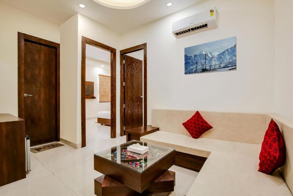 Harmony On Ganges - Laxmi Heights, Tapovan Rishikesh Exterior photo